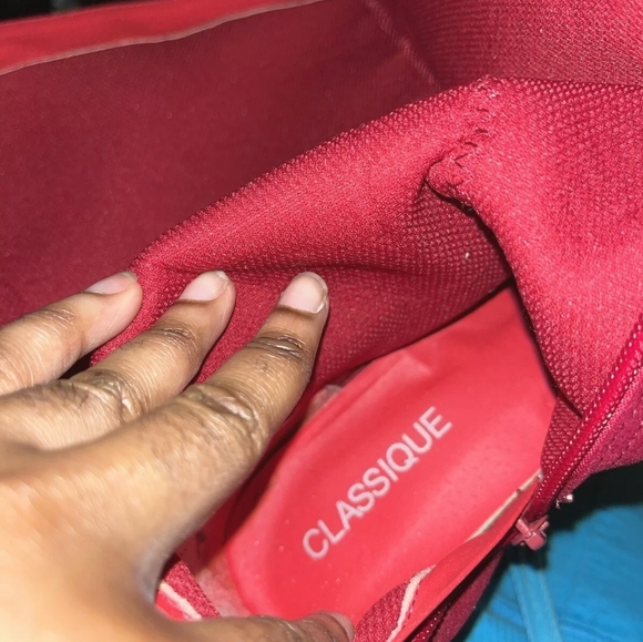 Classique Red & Black Satin Ribbon Boots SZ: US 9 - Picture 6 of 7